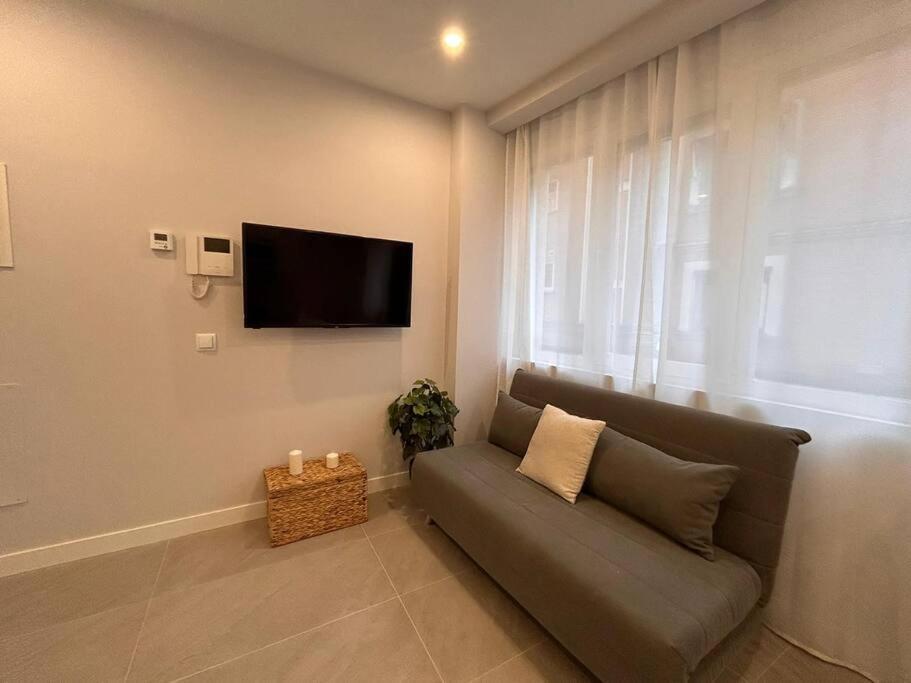 Cozy Studio In Tetuan - En 1/9 Madrid Exterior photo